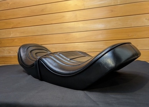 ホンダ バイク シート cbx400fcbx550f シート早い者勝ち　代