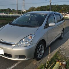 トヨタ　ウィッシュ　平成15年式　車検令和8年7月末まで　禁煙車　中古