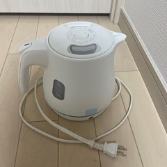 電気ケトルの画像