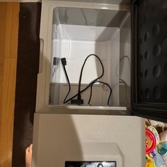 クーラーボックス　車載冷蔵庫 30L 冷蔵 冷凍 -20℃~20℃の画像