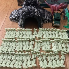 DIYDINOSAURTRACK恐竜のおもちゃ☆ダイナソートラック★コース車フィギュアの画像