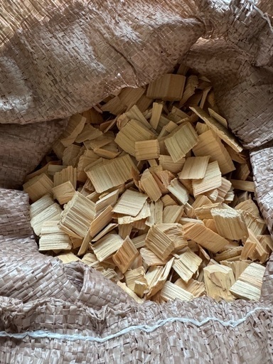 ヒノキのウッドチップ