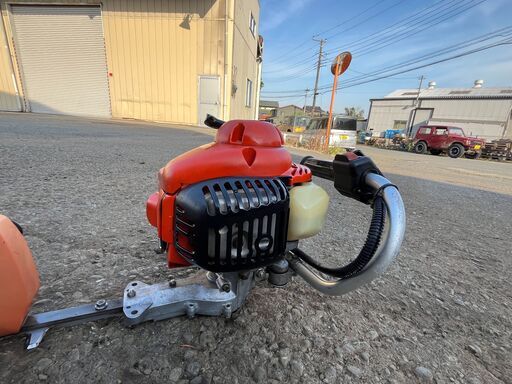 現物確認 初期不良対応OK 整備済 かけ易い 21.2cc 共立 iスタート エンジンバリカン HTE60 ヘッジトリマー 刃長　600mm　取説も見れる