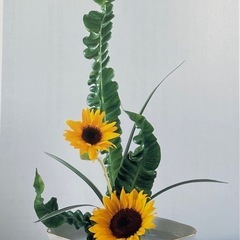 フラワーアレンジメント　プリザーブドフラワー　華道小原流の画像