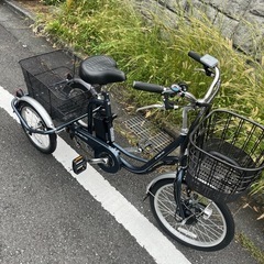 電動三輪自転車 バッテリー、充電器、鍵付属、イーパートン E-PAR+ONの画像