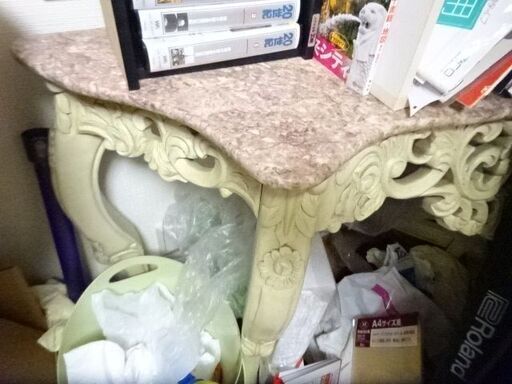 テーブル (まー) 仙台のテーブルの中古あげます・譲ります
