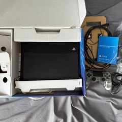 【ソフト付✨】PlayStation4 ブラックの画像