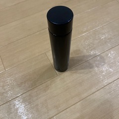 小さめの水筒の画像