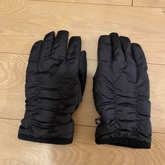①手袋②浮腫みとり③ニットパンツの画像