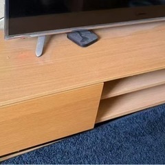 無垢材
テレビ台