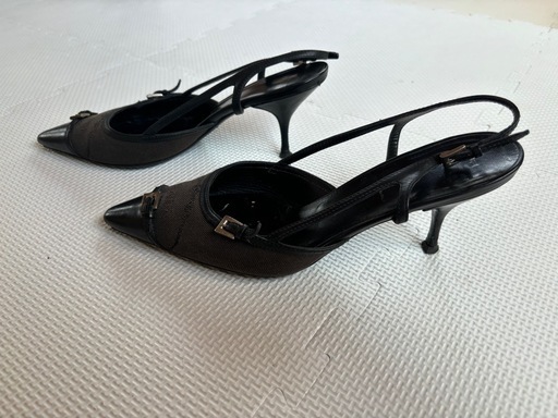 PRADA プラダ ポインテッドトゥパンプス (Chigusa) 尾山台の靴 PRADA プラダ ポインテッドトゥパンプス (Chigusa) 尾山台の靴