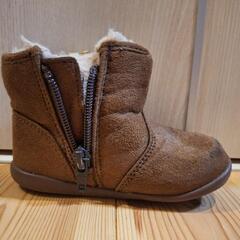 13.5お出かけ用ブーツの画像