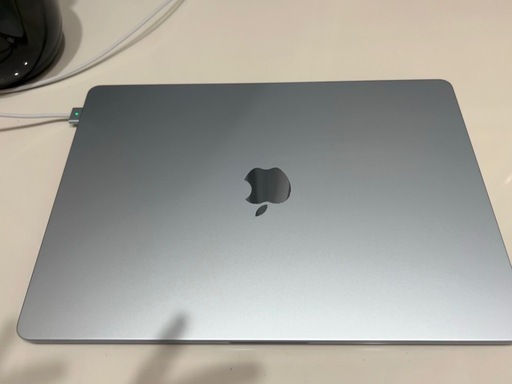 MacBook  512GB M4 16G