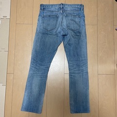 ［ユニクロ】スリムフィットジーンズ　30インチ（76cm）の画像