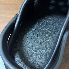 ジビッツ付き　厚底サンダルの画像