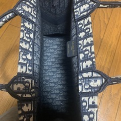 DIORトートバッグの画像