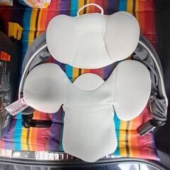 エールベベ　チャイルドシートの画像