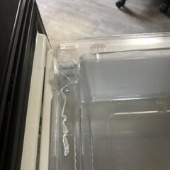 【松本市引き取り限定】Hisenseノンフロン冷凍冷蔵庫282㍑（2020年）の画像