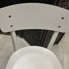IKEA白チェアの画像