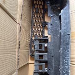 JB64 純正バンパー　カット済みの画像