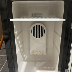ポータブル保冷 保温庫の画像