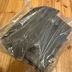三菱純正部品 インストゥルメントパネルコンソールボックスの画像