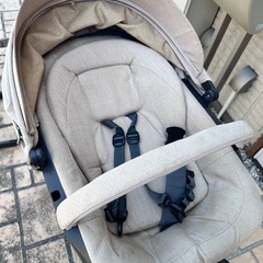Stokke Xplory V5 高級ベビーカーの画像