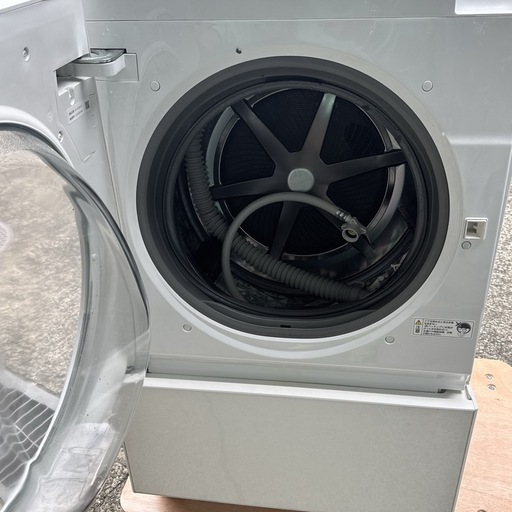 パナソニック Panasonic Cuble ドラム式洗濯乾燥機 NA-VG740L 左