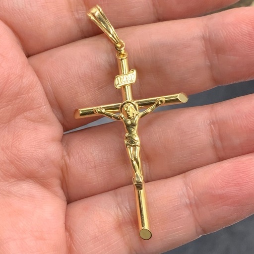 K18 キリスト　クロスペンダント　2.7g