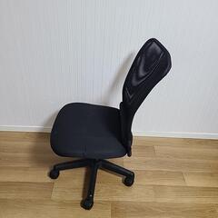 　　オフィス椅子の画像