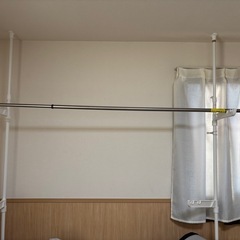 室内干し用　突っ張り棒式