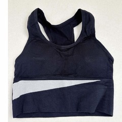 【新品】　スポーツブラ M ノンワイヤー ブラジャー ヨガブラ ...