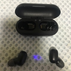 イヤホン