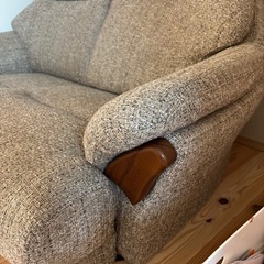 ブラウンソファの画像