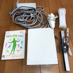 Wii  本体　Wii fit plus