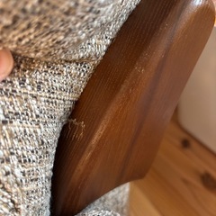 ブラウンソファの画像