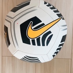 NIKE サッカーボール 4号