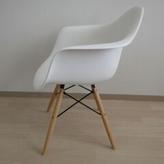 ダイニングチェア（ホワイト）【小金井市民限定】（小金井市再生家具）品番：04-04-24 ※新規優先の画像