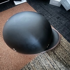 ヘルメット　ダックテール
