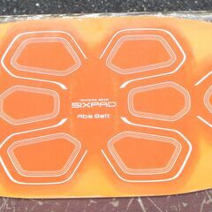SIXPAD - シックスバットボディレボリューションの通販 by