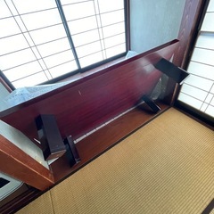 値下げしました。しっかりしたテーブル。の画像