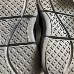 キッズシューズ　17.0-17.5cm サイズ28の画像