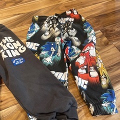 ザラとH&Mのズボンの画像