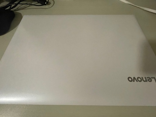 ノートパソコン　Lenovo ideapad 320 15isk