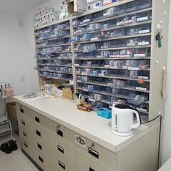 調剤棚　薬局棚
