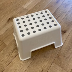 IKEA BOLMEN ボルメン ステップスツール
