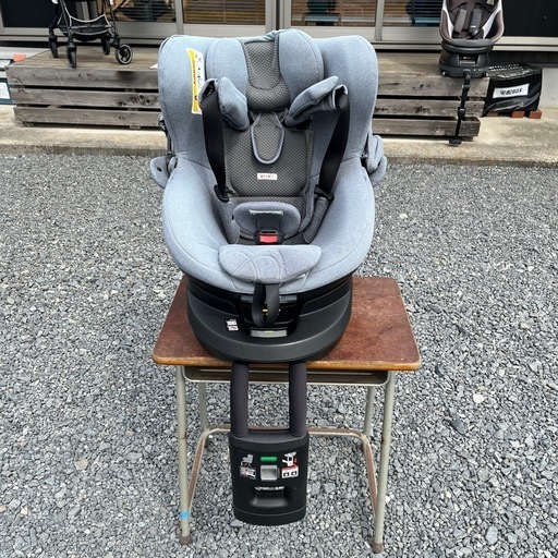 取り引き中☆エールべべ チャイルドシート