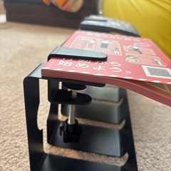 ケーブルトレー　デスク下設置の画像