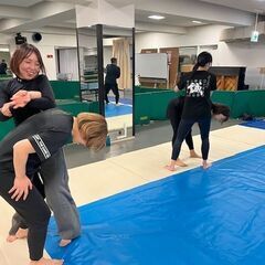 池袋　グレイシー・ブラジリアン柔術教室　柔術を身近に　初心者の為の教室　西武百貨店別館８F　の画像