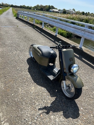 目立つ！YAMAHA VOXロンホイ、太足